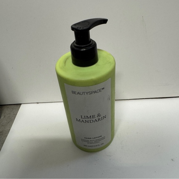 Beauty Space Lime Mandarin Hand Lotion 11.8 OZ - Picture 1 of 3